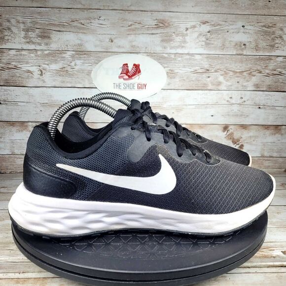 Nike Revolution 6 Women Size 9 Black/Baltic Running Shoes - Picture 1 of 13